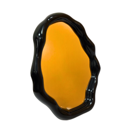 Plastikinis veidrodėlis...