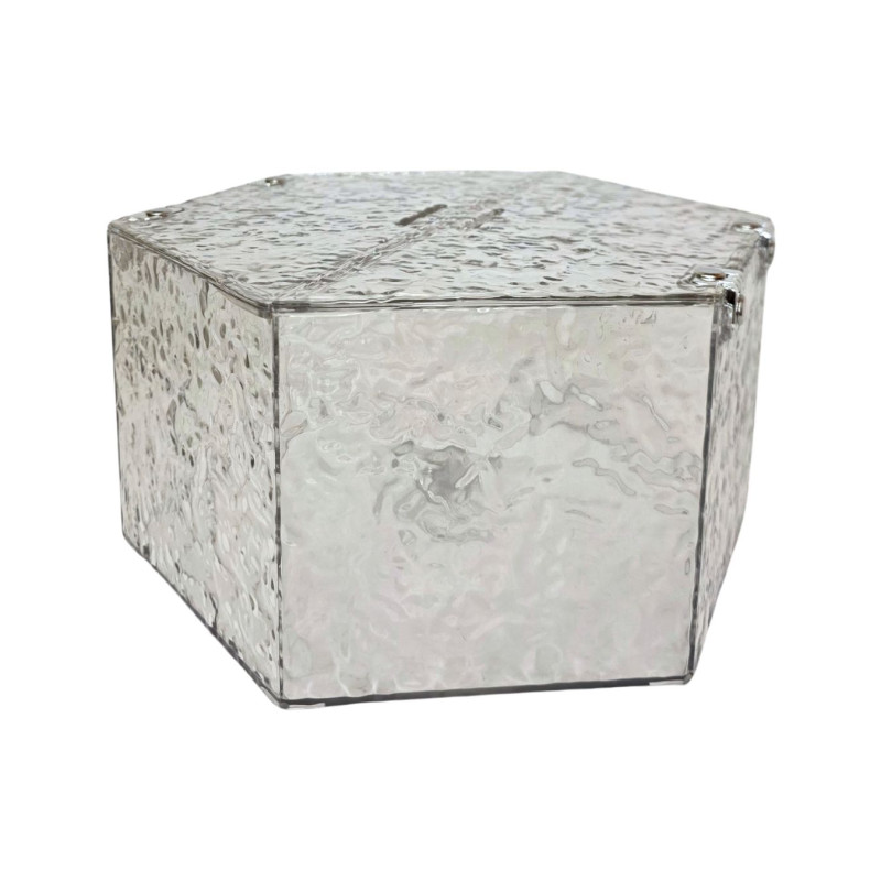 Plastikinė dėžutė daiktams